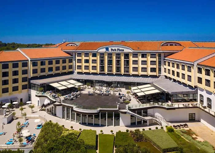 Park Plaza Histria Отель