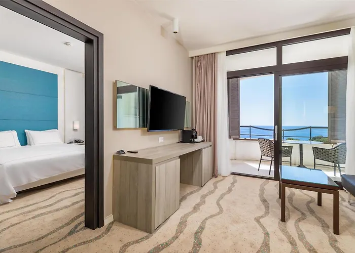 Park Plaza Histria Отель 4*