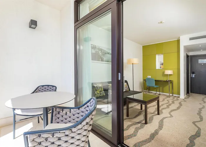 Park Plaza Histria Отель
