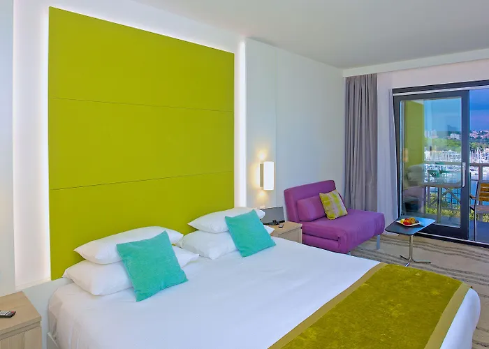 Park Plaza Histria Отель