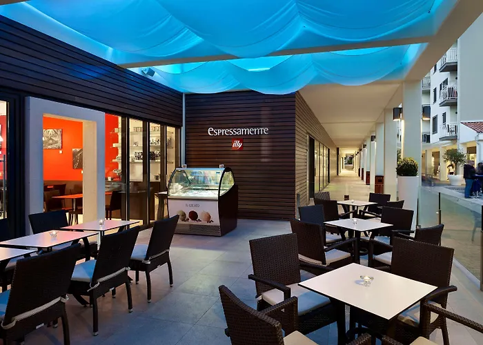 Park Plaza Histria Отель 4*
