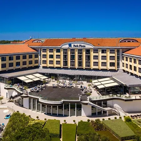 普拉希斯特里亚公园广场酒店 酒店