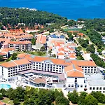 Hotel Park Plaza Histria 4*